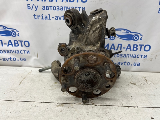 Цапфа поворотного кулака 52210SEAE04 HONDA