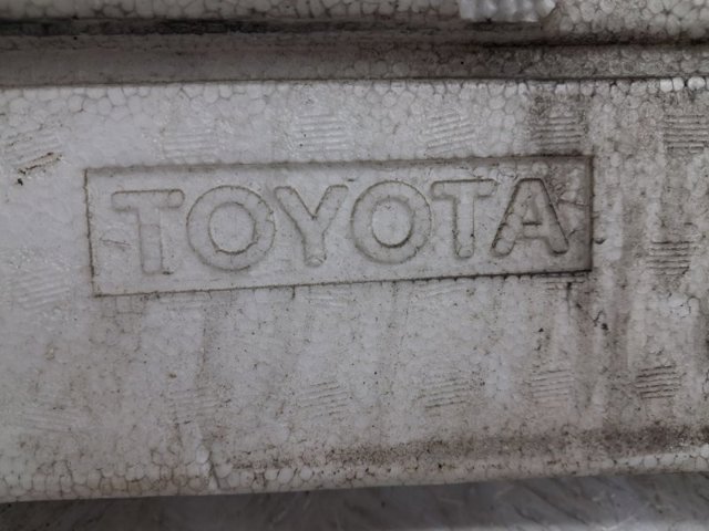 Наповнювач бампера переднього 5261148030 TOYOTA