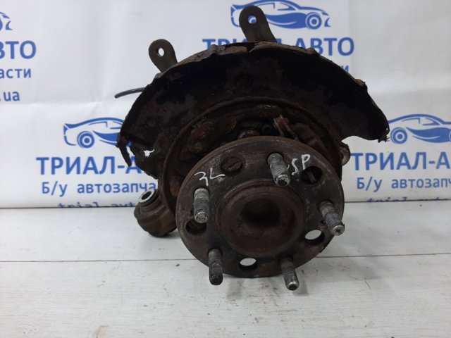 Цапфа ліва 527103W000 HYUNDAI