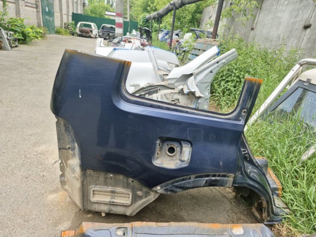 Крило заднє праве 5301B974 MITSUBISHI