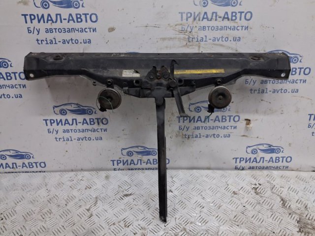 Рамка радіатора верхня 5321633120 TOYOTA