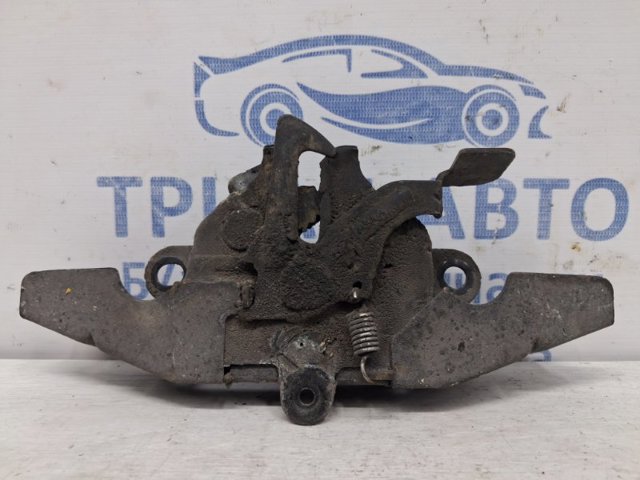 Запор капота (замок і привід замка капота) Тойота Авенсіс 2