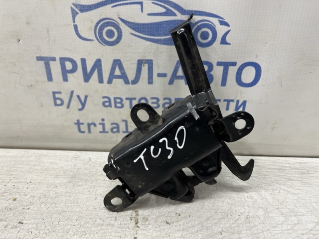 Запор капота (замок і привід замка капота) 5351033201 TOYOTA