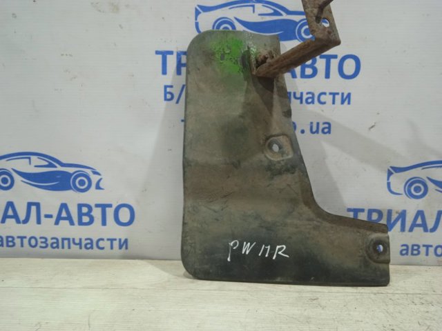 Бризковики передній, лівий 5370A241 MITSUBISHI
