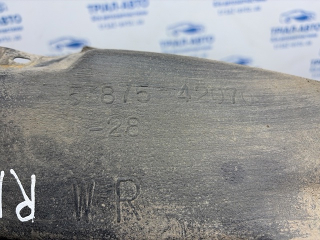 Підкрилки передні праві 5387542070 TOYOTA