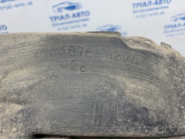 Підкрилок передній лівий 5387642070 TOYOTA