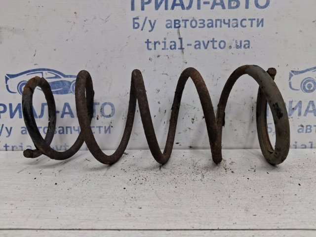 Пружина передня 540105167R RENAULT
