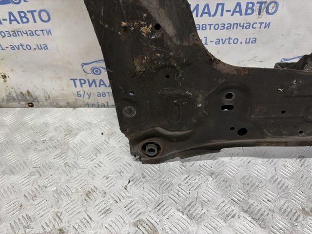 Підрамник передній 544003NM0A NISSAN