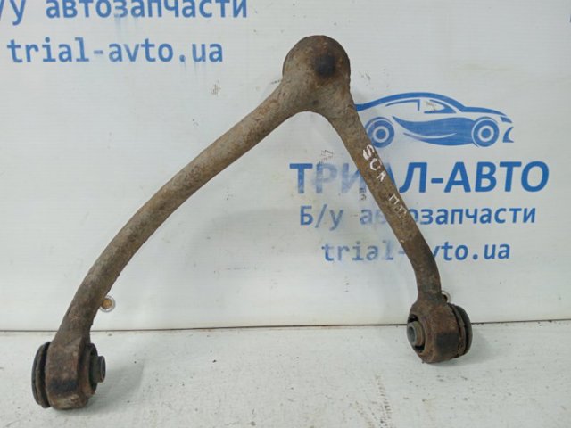 Важіль передньої підвіски верхній, правий 544203E001 HYUNDAI