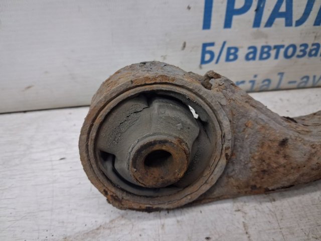 Важіль передній лівий 545002H000 HYUNDAI