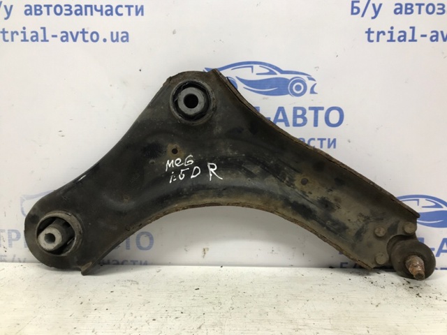 Правий важіль передній нижній підвіски 545006560R RENAULT