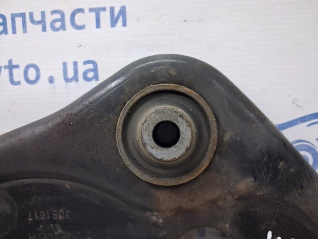 Лівий важіль передній нижній підвіски 545014EA0B NISSAN