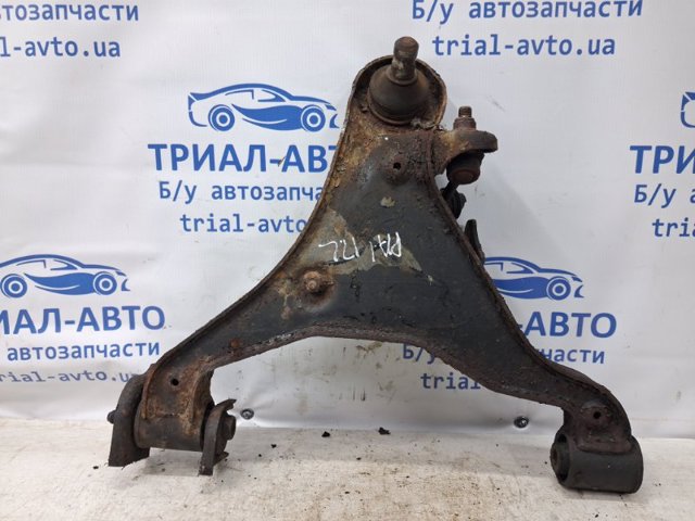 Важіль передній лівий 54501EB300 NISSAN