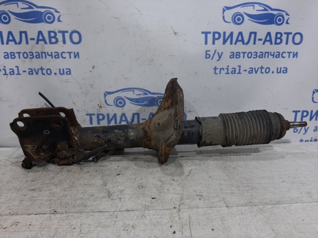 Стійка передня права 546612E000 HYUNDAI