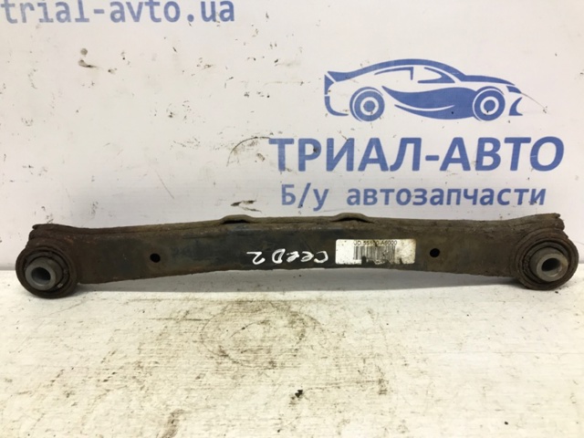 Важіль задньої підвіски поперечний 55100A6000 HYUNDAI