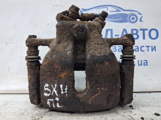 Супорт гальмівний, передній, лівий 5512079J10 SUZUKI