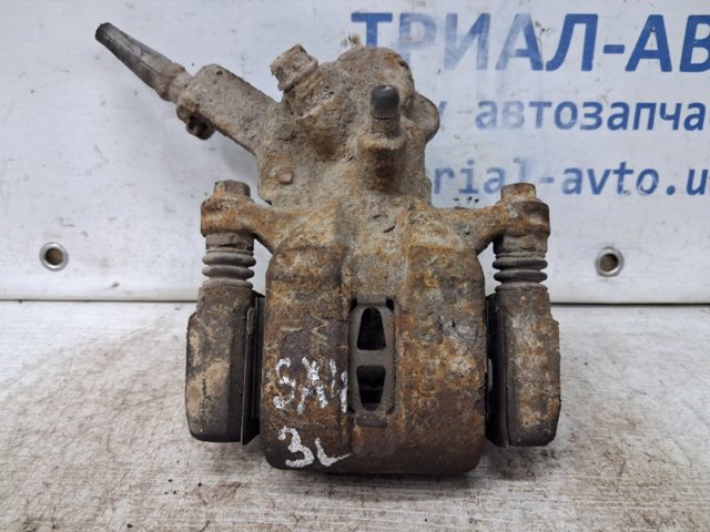 Задній гальмівний супорт лівий 5540280J00999 SUZUKI