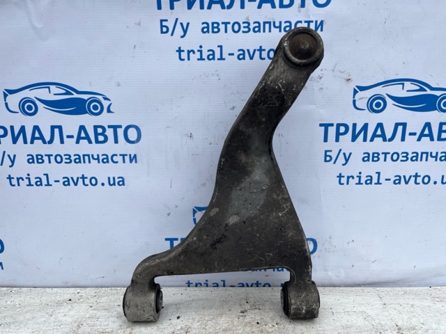 Важіль підвіски задній лівий 55502CG000 NISSAN