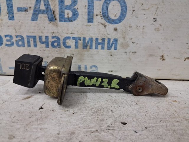 Обмежувач відкриття дверей, задній 5732A020 MITSUBISHI