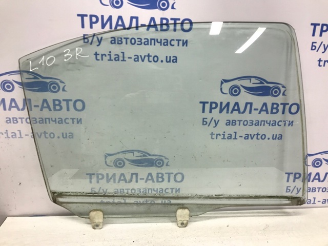 Вікно задніх дверей 5736A026 MITSUBISHI
