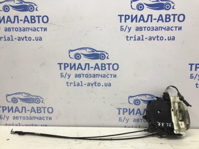 Замок задньої дверї, правої 5745A276 MITSUBISHI