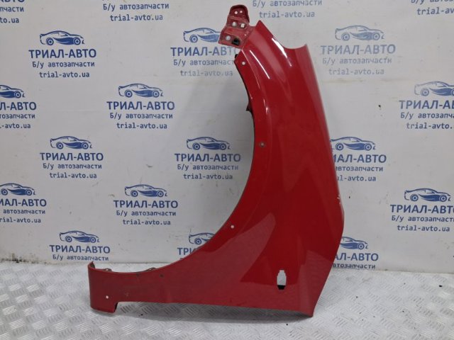 Переднє ліве крило 5771179J00 SUZUKI