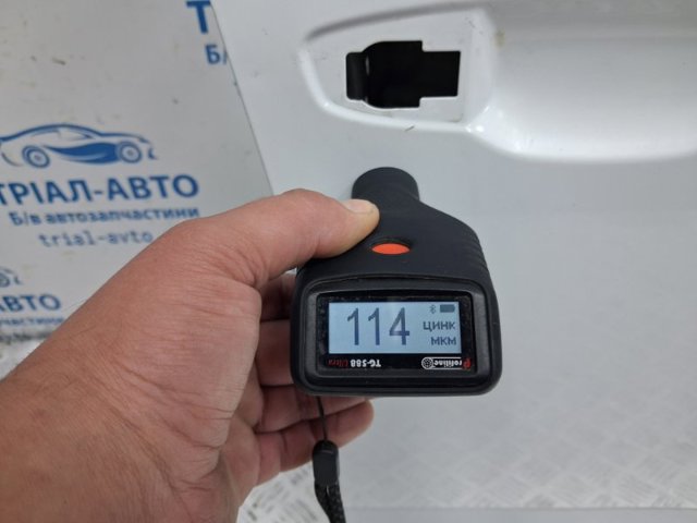 Дверка передня права 5E0831052A VAG