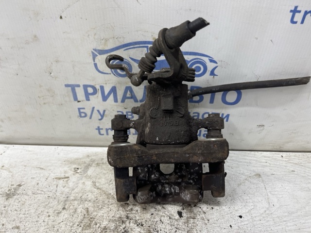 Задній гальмівний супорт лівий 5Q0615423A VAG