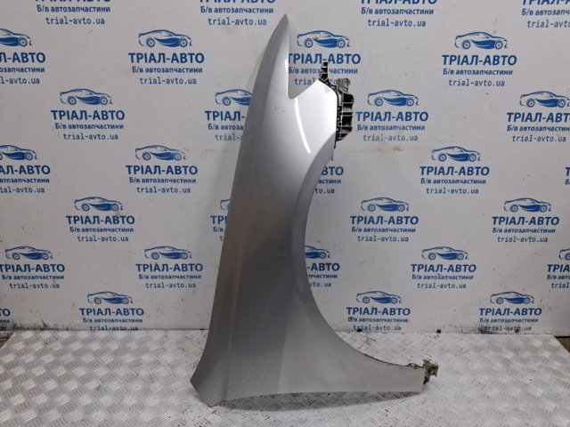 Переднє праве крило 60211SEA000ZZ HONDA
