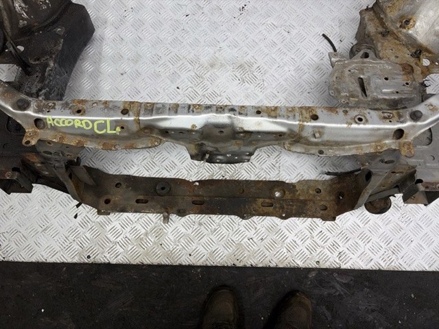Рамка передньої панелі 60400SEAE01ZZ HONDA