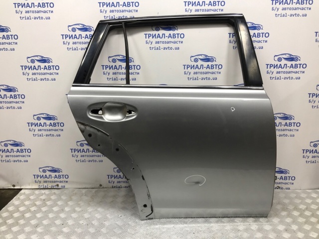 Двері пасажирські задні праві 60409AJ1009P SUBARU