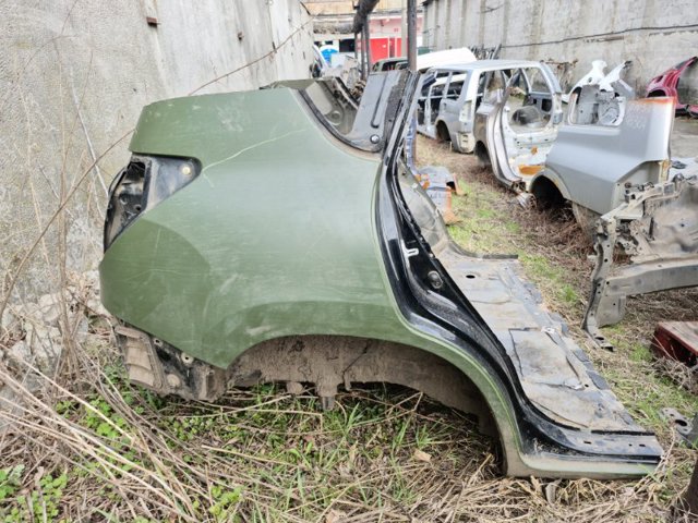 Бічна частина задні праві 6160142050 TOYOTA