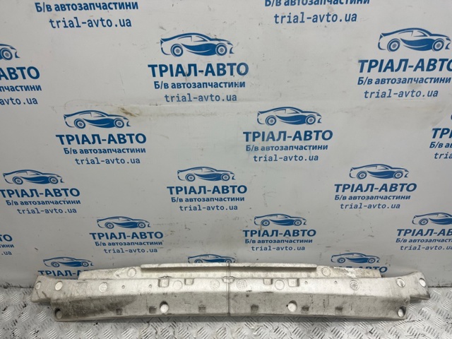 Наповнювач бампера переднього 62090CL70A NISSAN