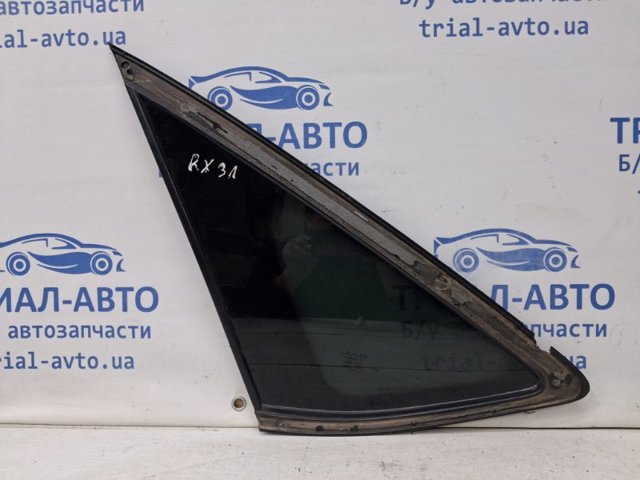 Скло багажника, ліве 627200E010 TOYOTA