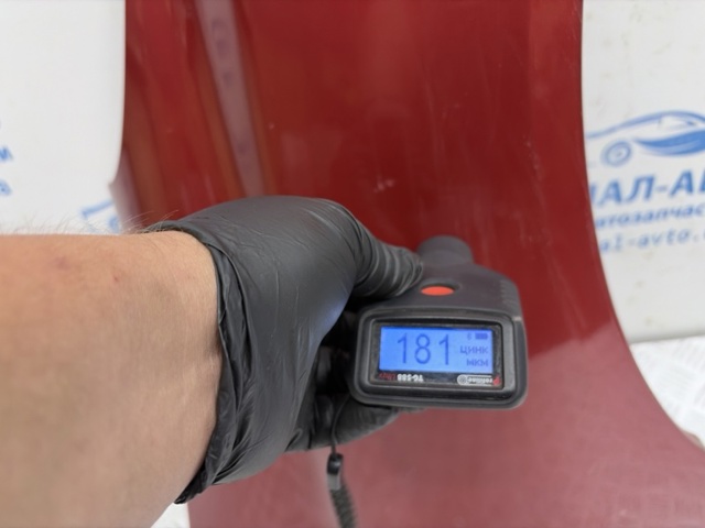 Переднє праве крило 63100AX630 NISSAN