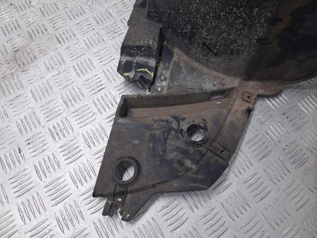 Підкрилок передній лівий 638419U20A NISSAN