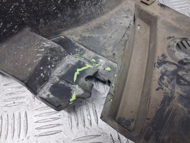 Підкрилок передній лівий 638419U20A NISSAN