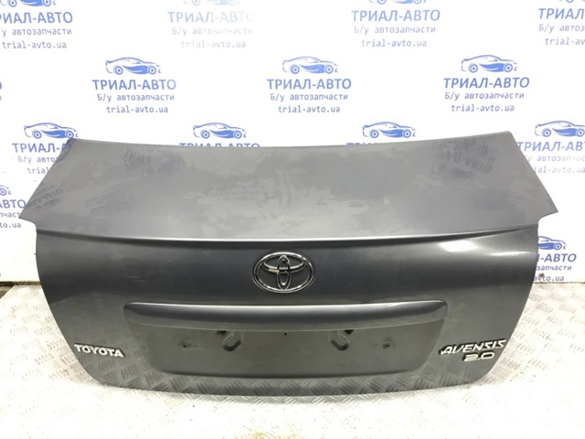Двері багажника 6440105050 TOYOTA