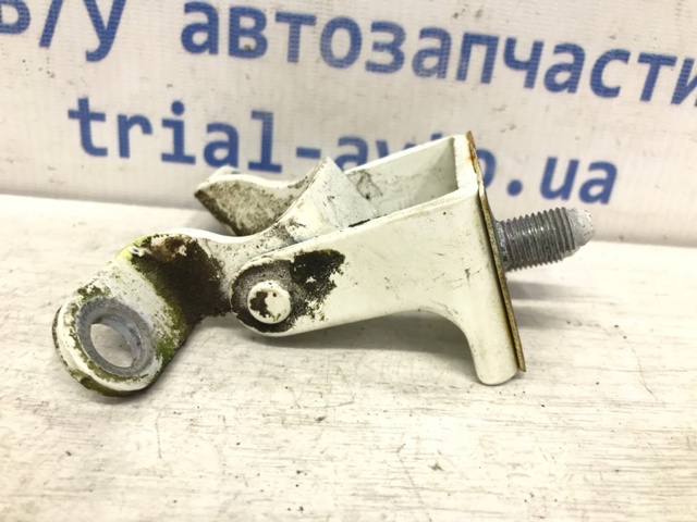 Петля багажника 6481009002 SSANG YONG