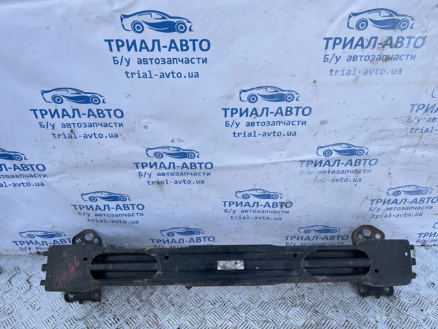 Підсилювач бампера переднього 64900C6000 HYUNDAI