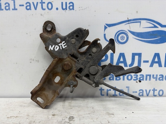 Запор капота (замок і привід замка капота) 656019U100 NISSAN