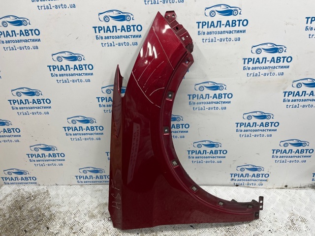 Переднє праве крило 663204Z000 HYUNDAI