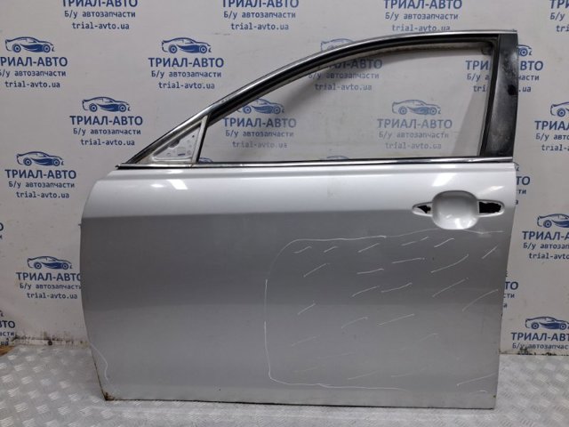 Дверь передня ліва 6700233160 TOYOTA