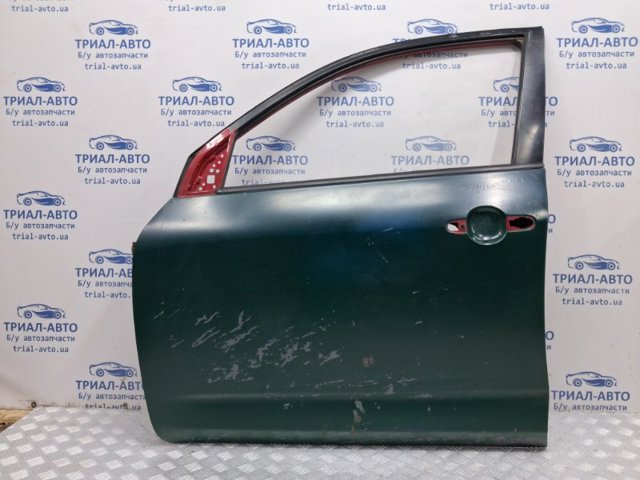 Дверь передня ліва 6700242120 TOYOTA