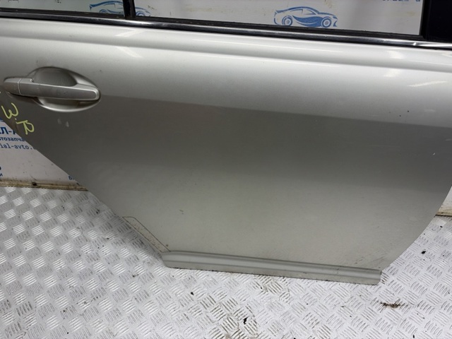 Двері задні, праві 6700305130 TOYOTA