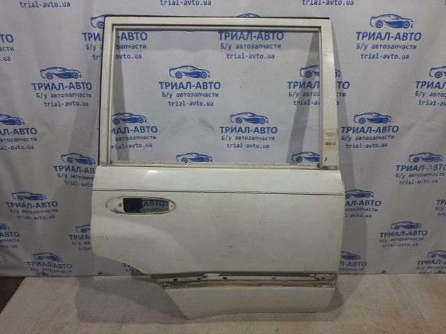 Двері задні в зборі 6700360230 TOYOTA