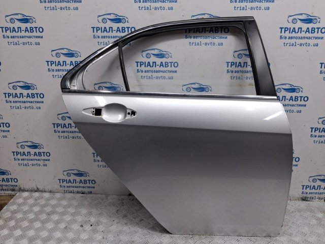 Двері задні в зборі 67510SEA900ZZ HONDA