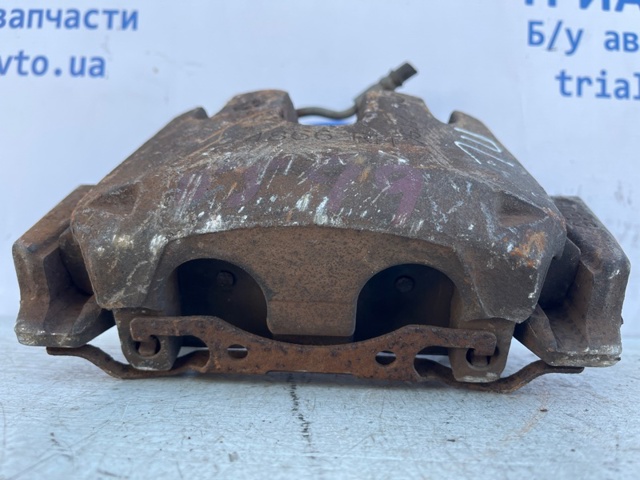 Супорт гальмівний, передній, правий 68052362AB CHRYSLER