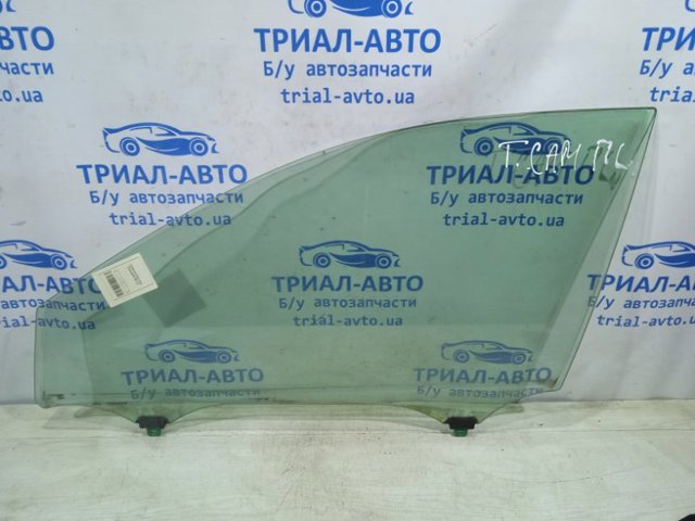 Скло передніх дверей, лівою 6810206080 TOYOTA