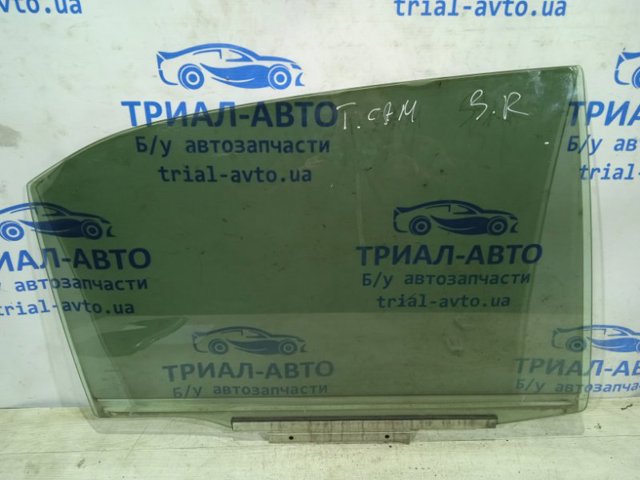 Вікно задніх дверей 6811333150 TOYOTA